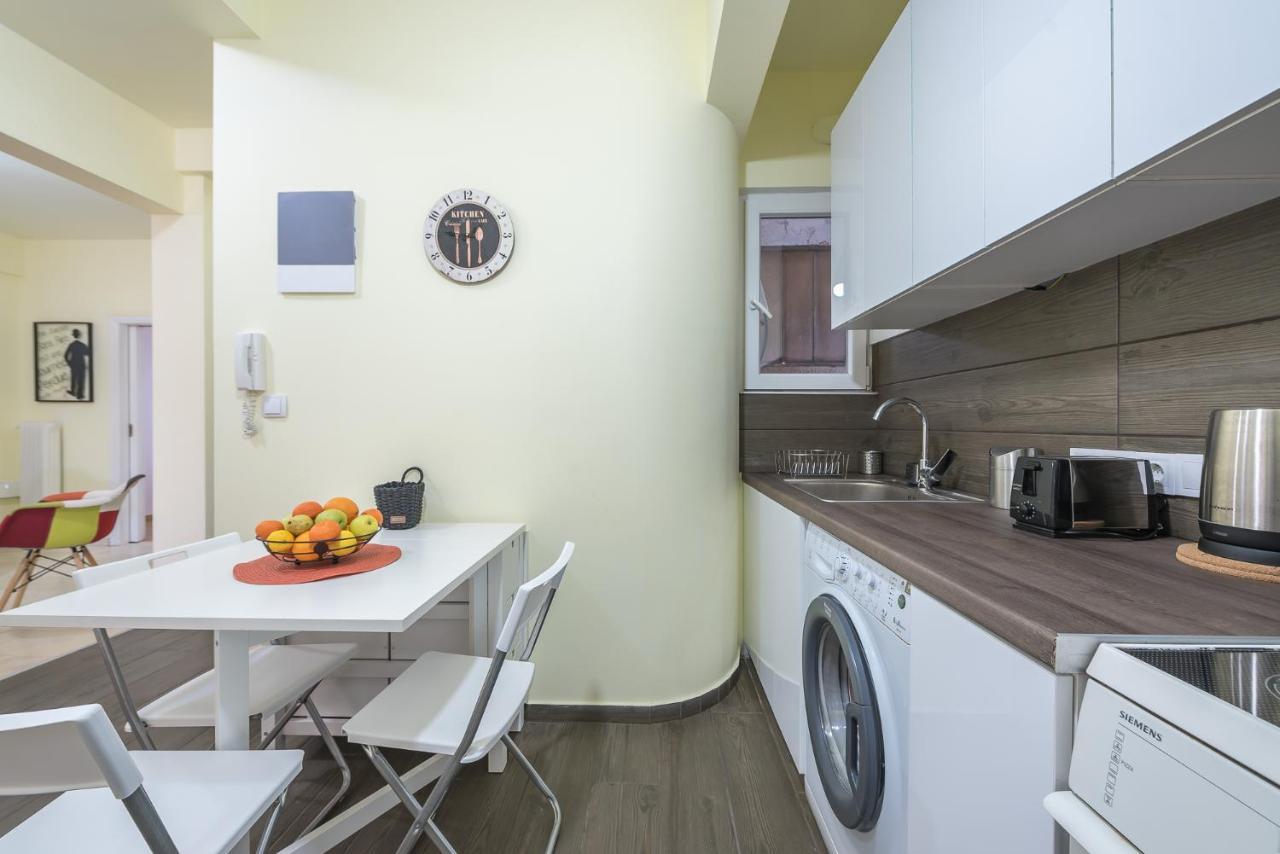 Superb Acropolis View 3Bd Apt In Historical Center أثينا المظهر الخارجي الصورة