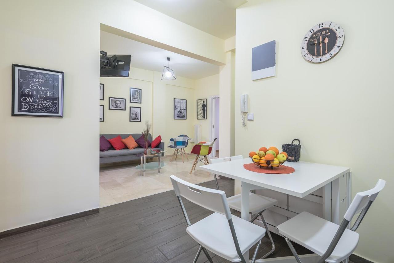 Superb Acropolis View 3Bd Apt In Historical Center أثينا المظهر الخارجي الصورة